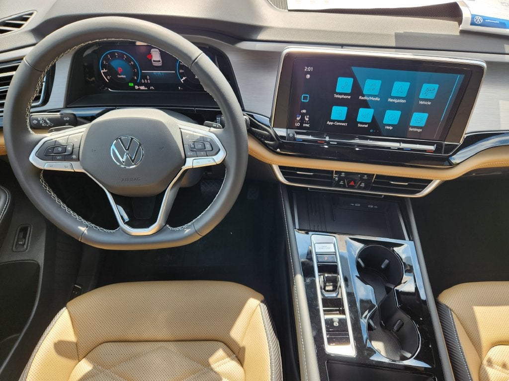 2026 Volkswagen Atlas Cross Sport SE w/Technology