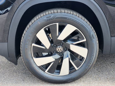 2026 Volkswagen Atlas Cross Sport SE w/Technology