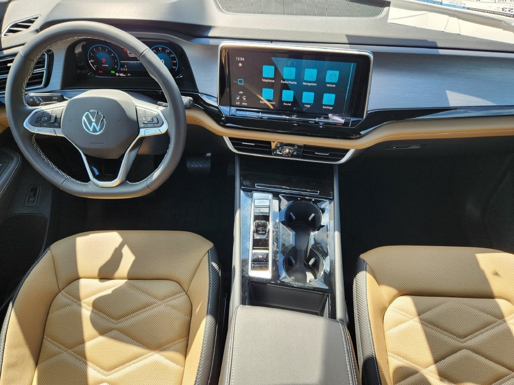 2026 Volkswagen Atlas Cross Sport SE w/Technology