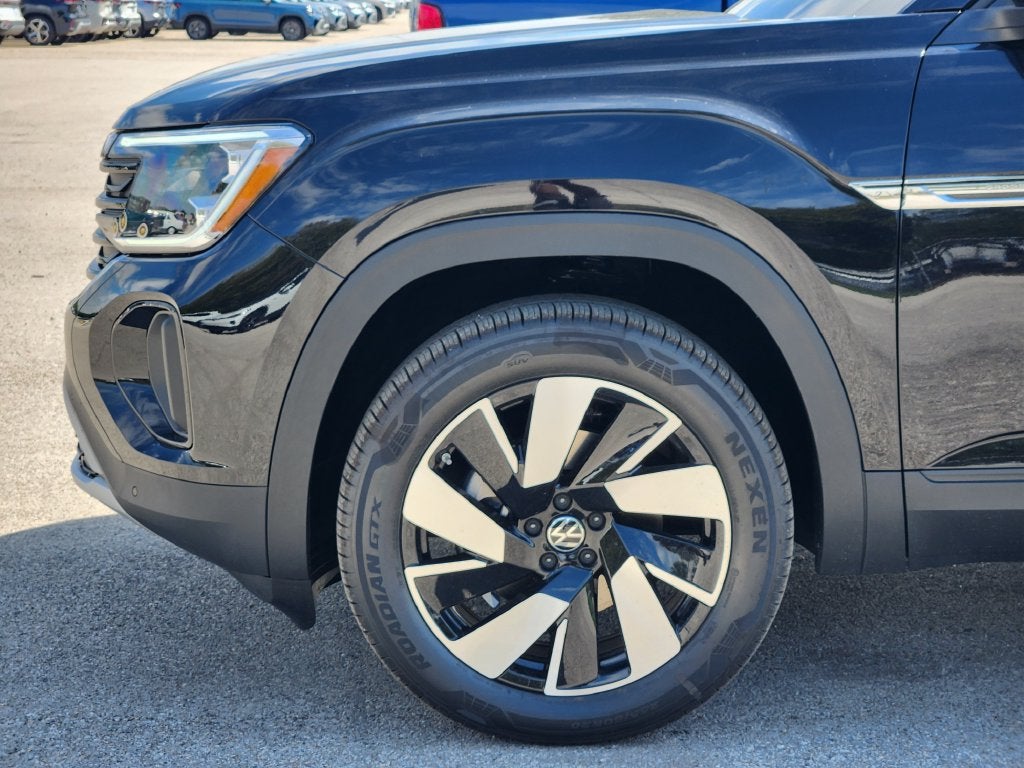 2026 Volkswagen Atlas Cross Sport SE w/Technology