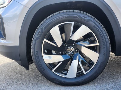 2026 Volkswagen Atlas Cross Sport SE w/Technology