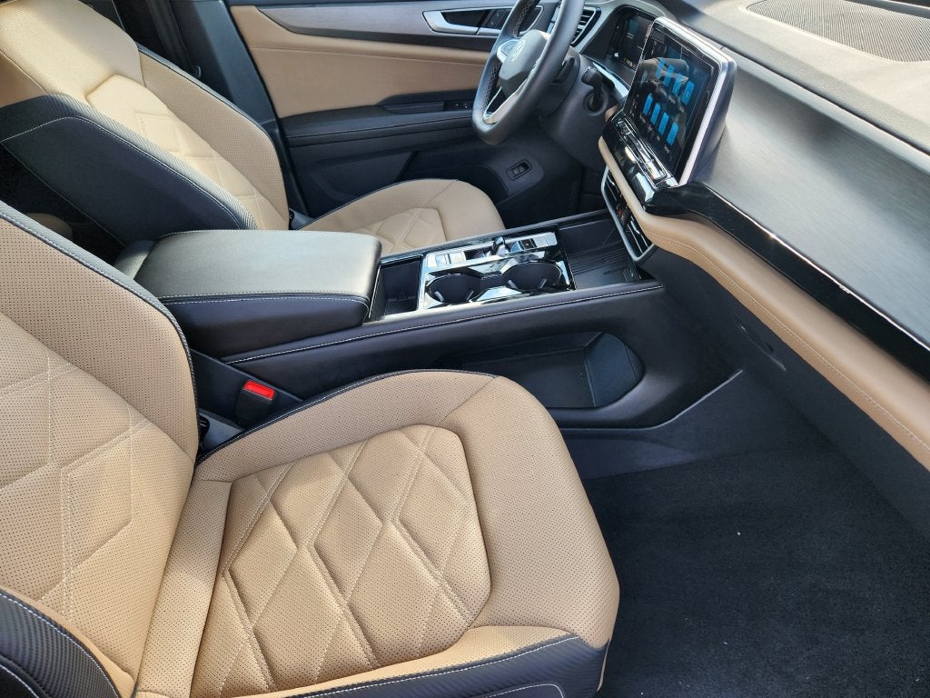 2026 Volkswagen Atlas Cross Sport SE w/Technology