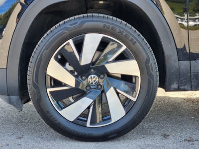 2026 Volkswagen Atlas Cross Sport SE w/Technology