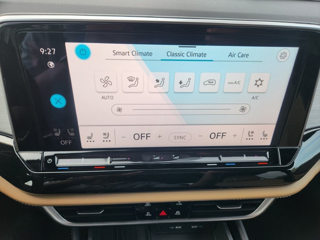 2026 Volkswagen Atlas Cross Sport SE w/Technology