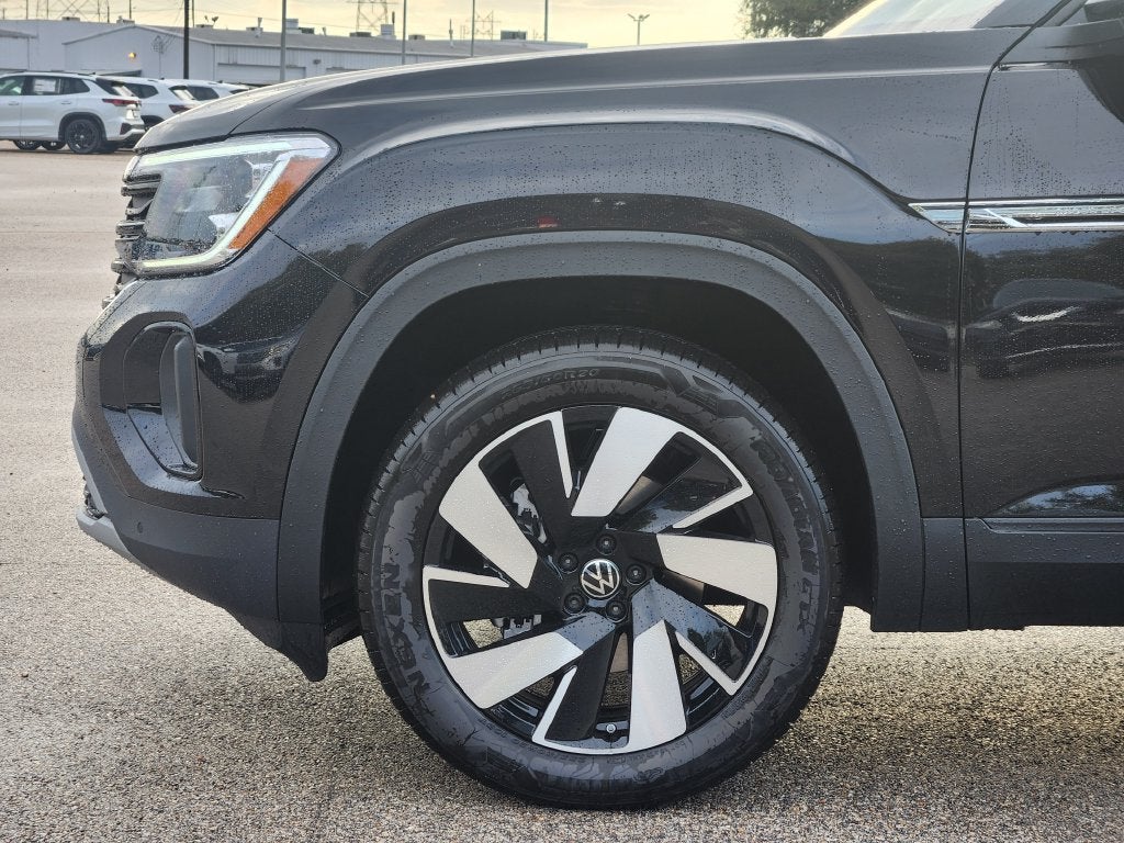 2026 Volkswagen Atlas Cross Sport SE w/Technology
