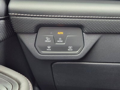 2026 Volkswagen Atlas Cross Sport SE w/Technology
