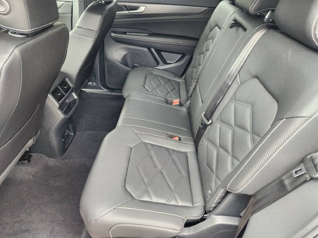 2026 Volkswagen Atlas Cross Sport SE w/Technology