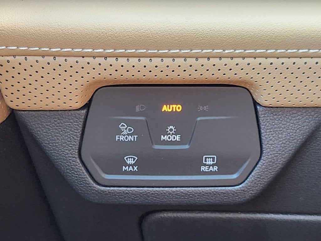 2026 Volkswagen Atlas Cross Sport SE w/Technology