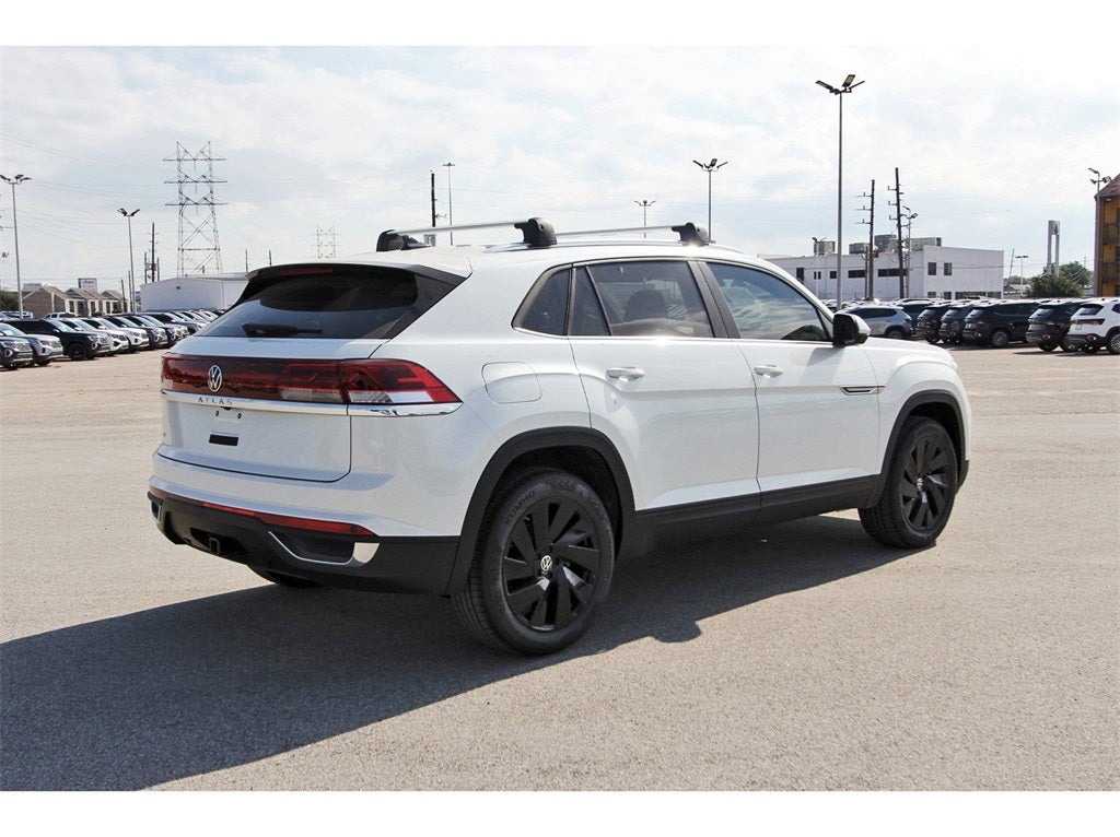 2026 Volkswagen Atlas Cross Sport 2.0T SE w/Technology