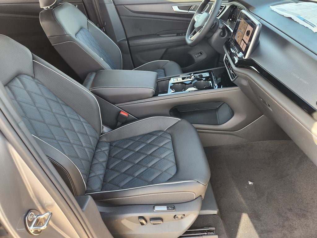 2026 Volkswagen Atlas Cross Sport SE w/Technology