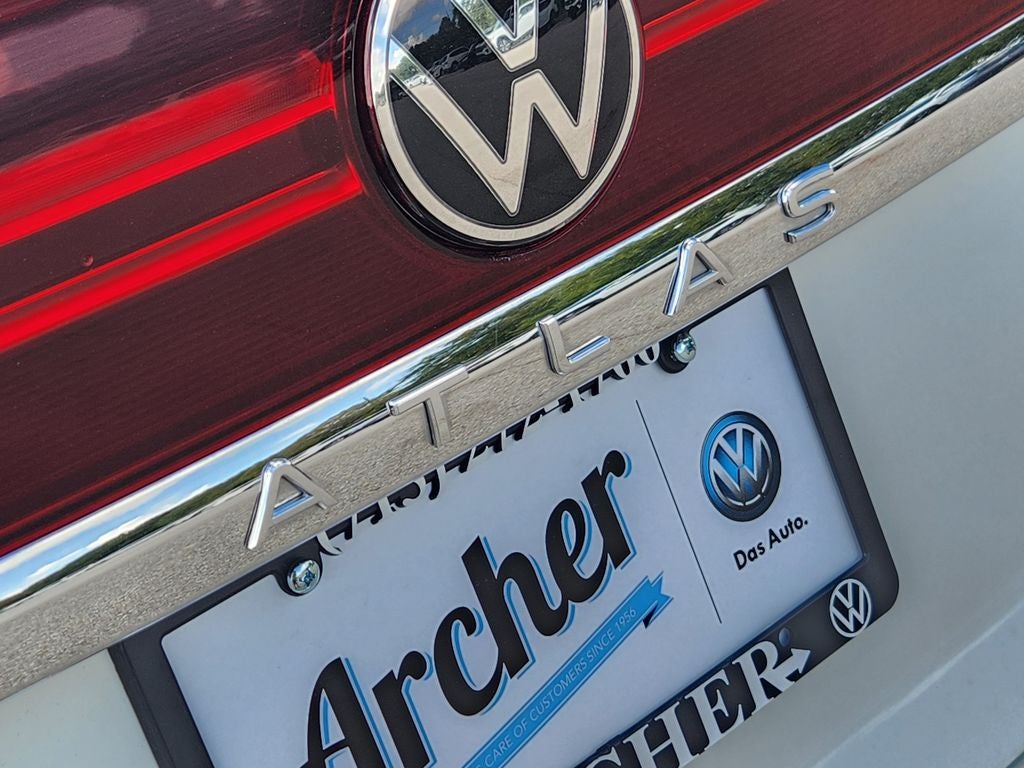 2024 Volkswagen Atlas Cross Sport 2.0T SE w/Technology