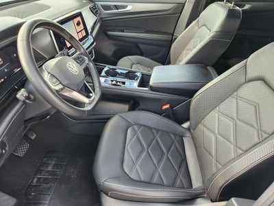 2024 Volkswagen Atlas Cross Sport 2.0T SE w/Technology