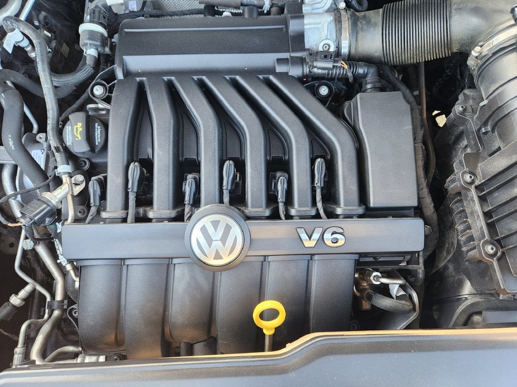 2023 Volkswagen Atlas Cross Sport 3.6L V6 SE w/Technology
