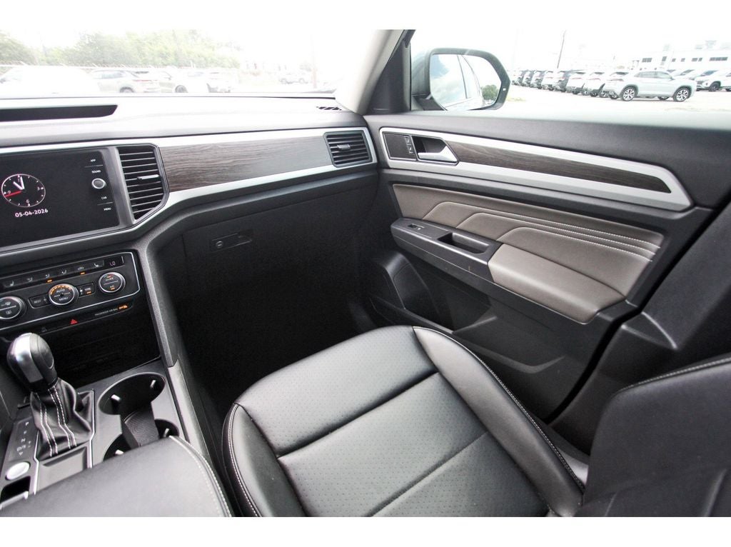 2021 Volkswagen Atlas 3.6L V6 SE w/Technology