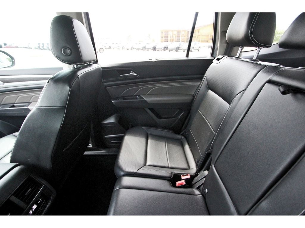 2021 Volkswagen Atlas 3.6L V6 SE w/Technology