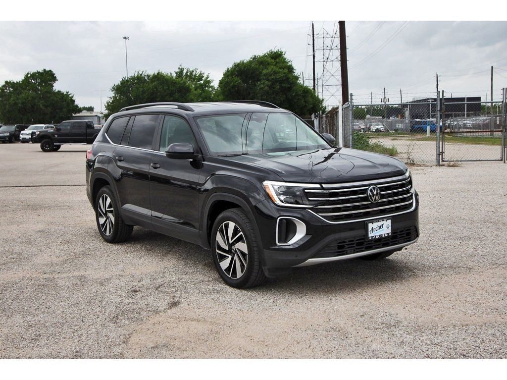 2024 Volkswagen Atlas 2.0T SE w/Technology