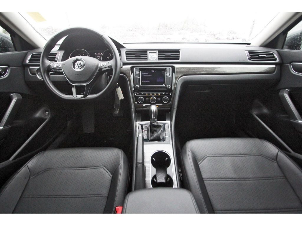 2016 Volkswagen Passat 1.8T SE
