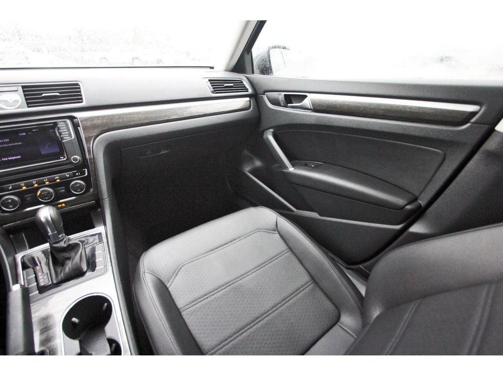 2016 Volkswagen Passat 1.8T SE