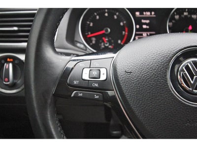 2016 Volkswagen Passat 1.8T SE