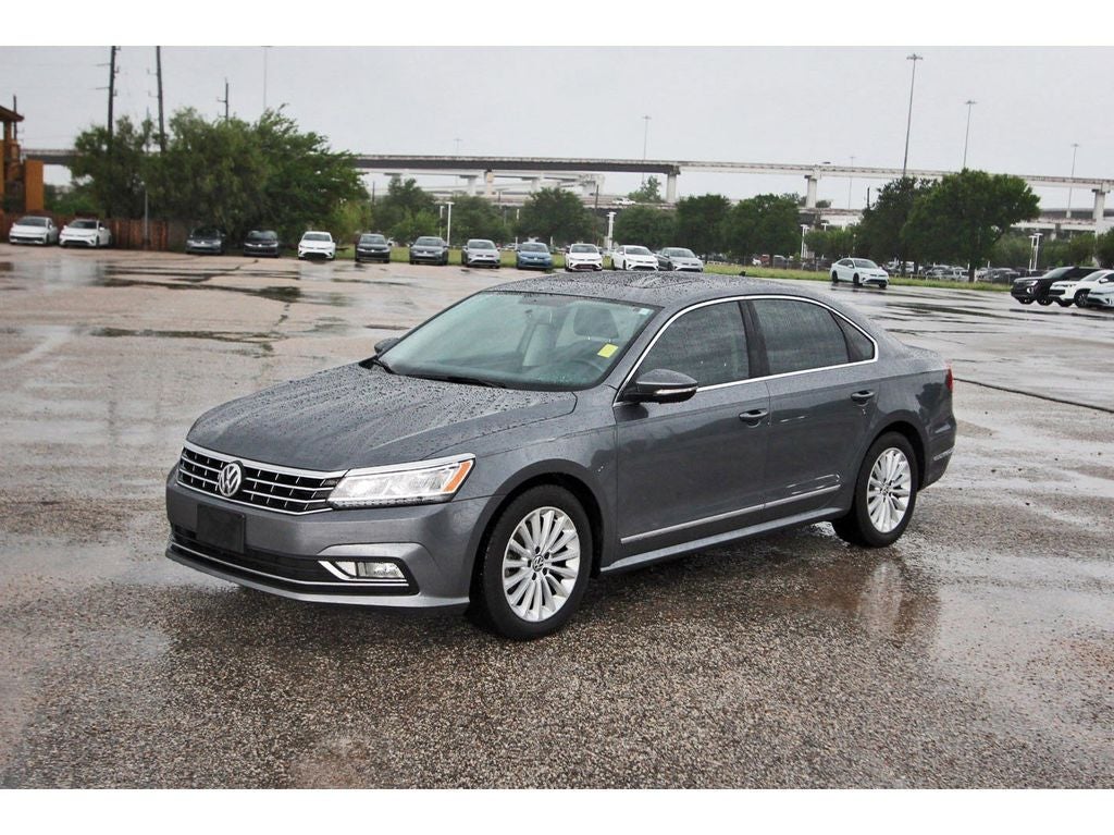 2016 Volkswagen Passat 1.8T SE