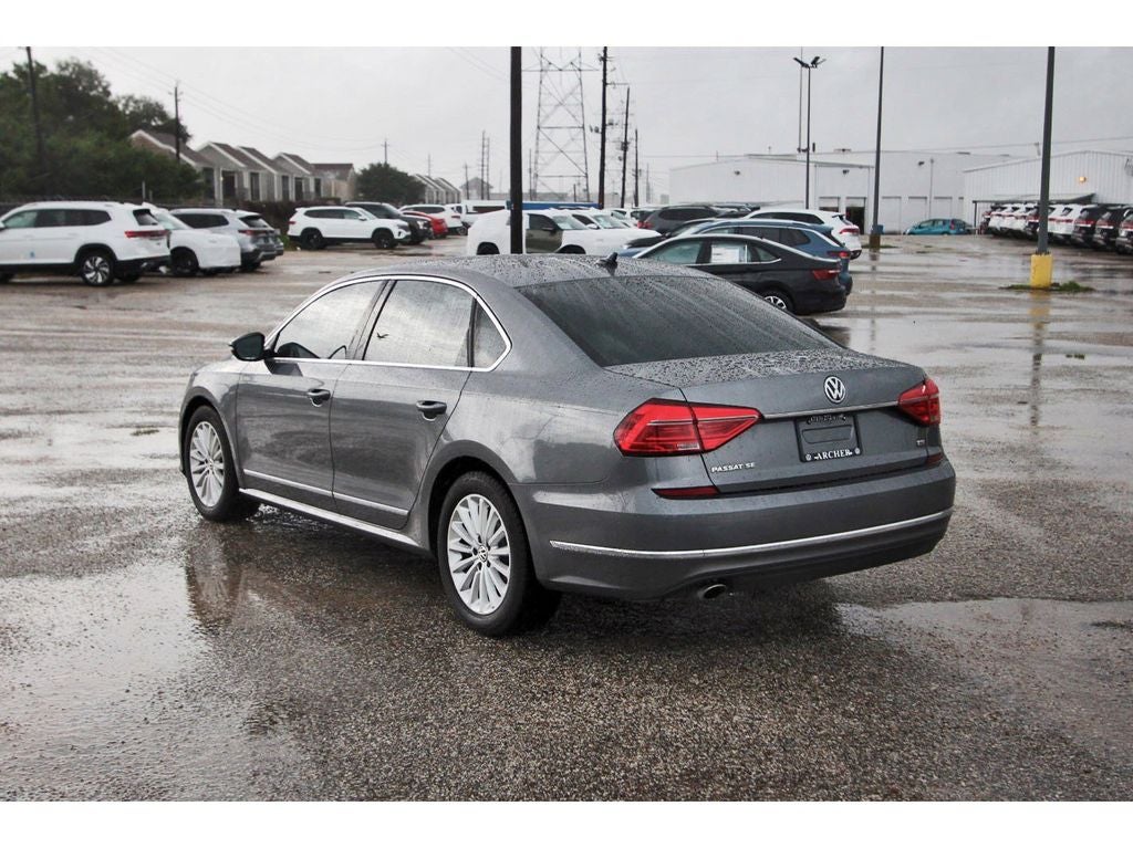 2016 Volkswagen Passat 1.8T SE
