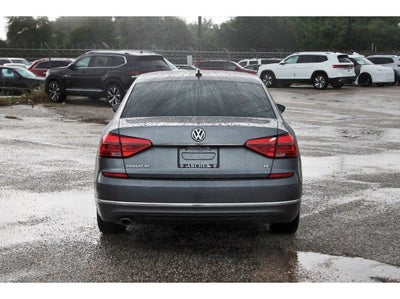 2016 Volkswagen Passat 1.8T SE