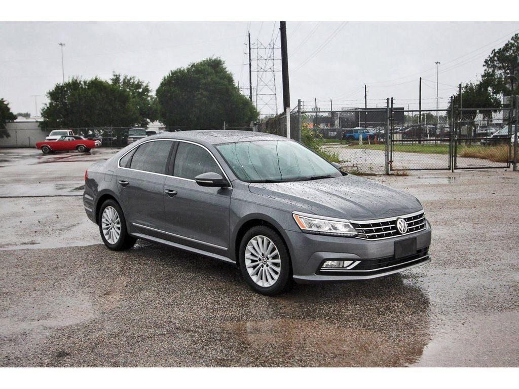 2016 Volkswagen Passat 1.8T SE