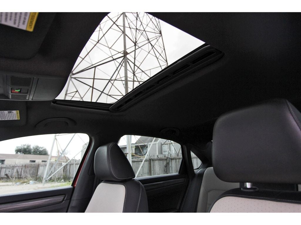 2022 Volkswagen Passat 2.0T R-Line