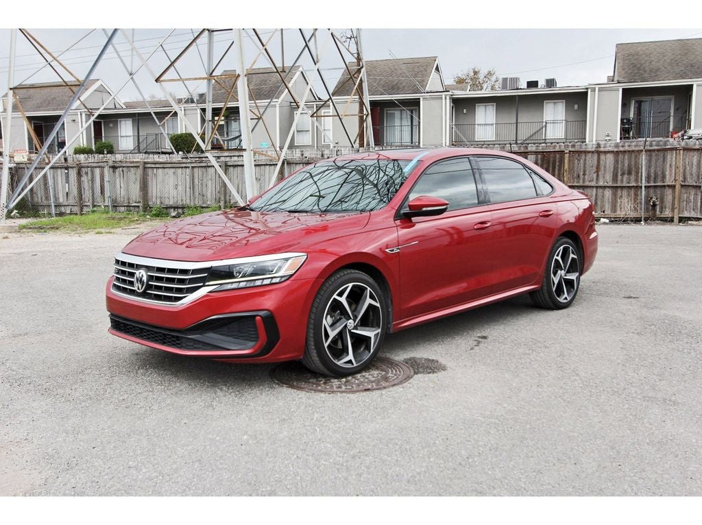 2022 Volkswagen Passat 2.0T R-Line