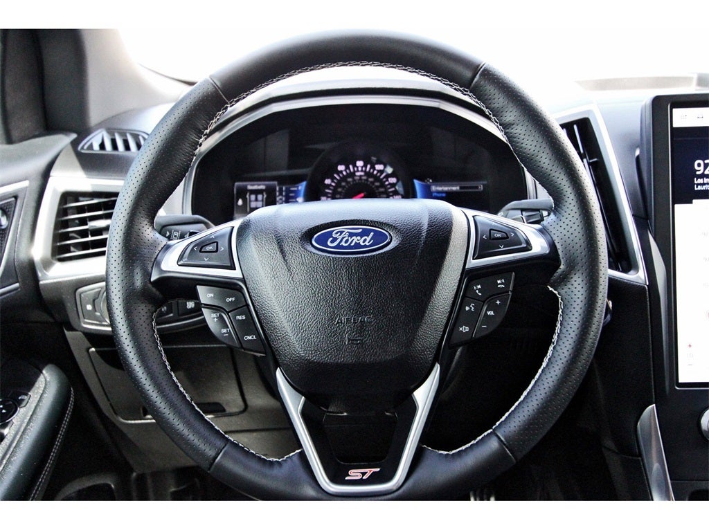 2022 Ford Edge ST