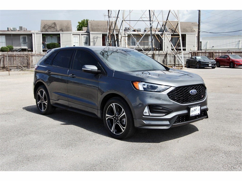2022 Ford Edge ST