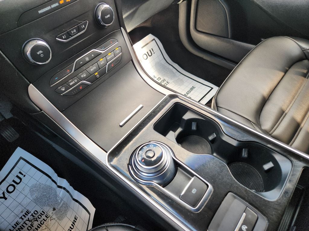 2020 Ford Edge SEL