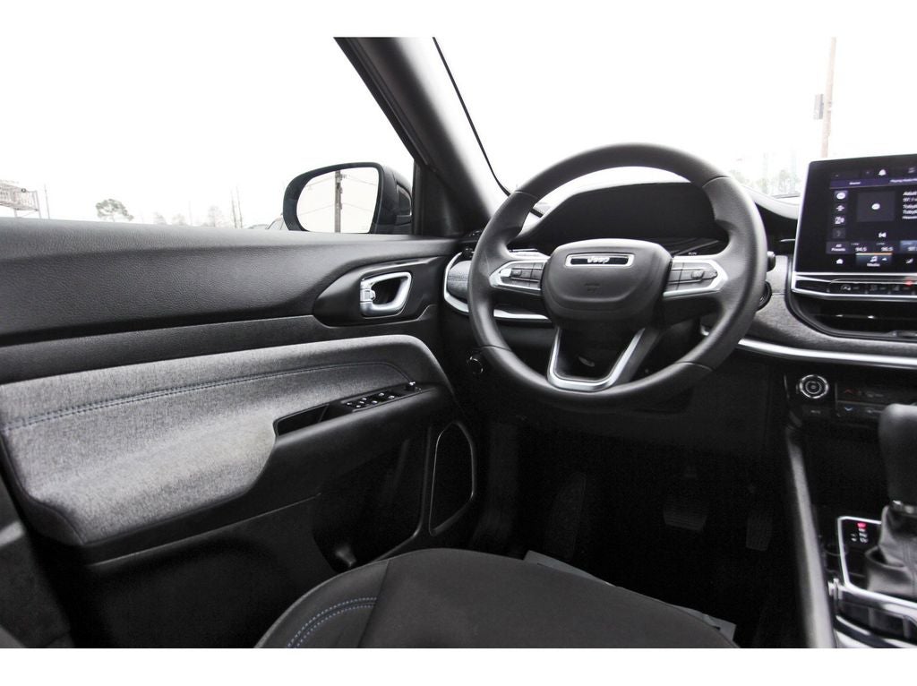 2023 Jeep Compass Sport