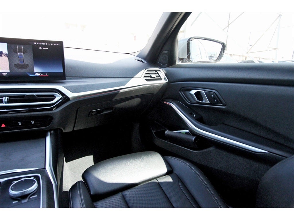 2024 BMW 3 Series 330i