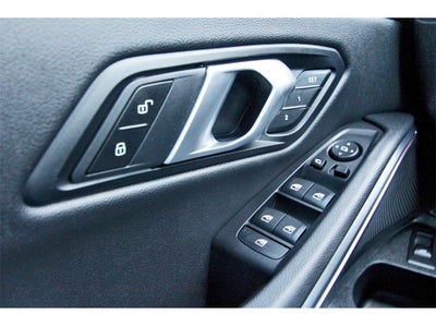 2024 BMW 3 Series 330i