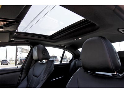 2024 BMW 3 Series 330i