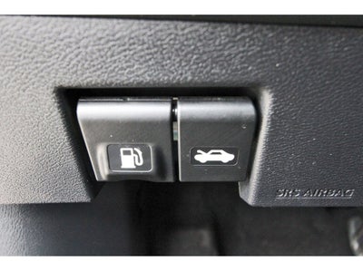 2023 Nissan Versa 1.6 SR