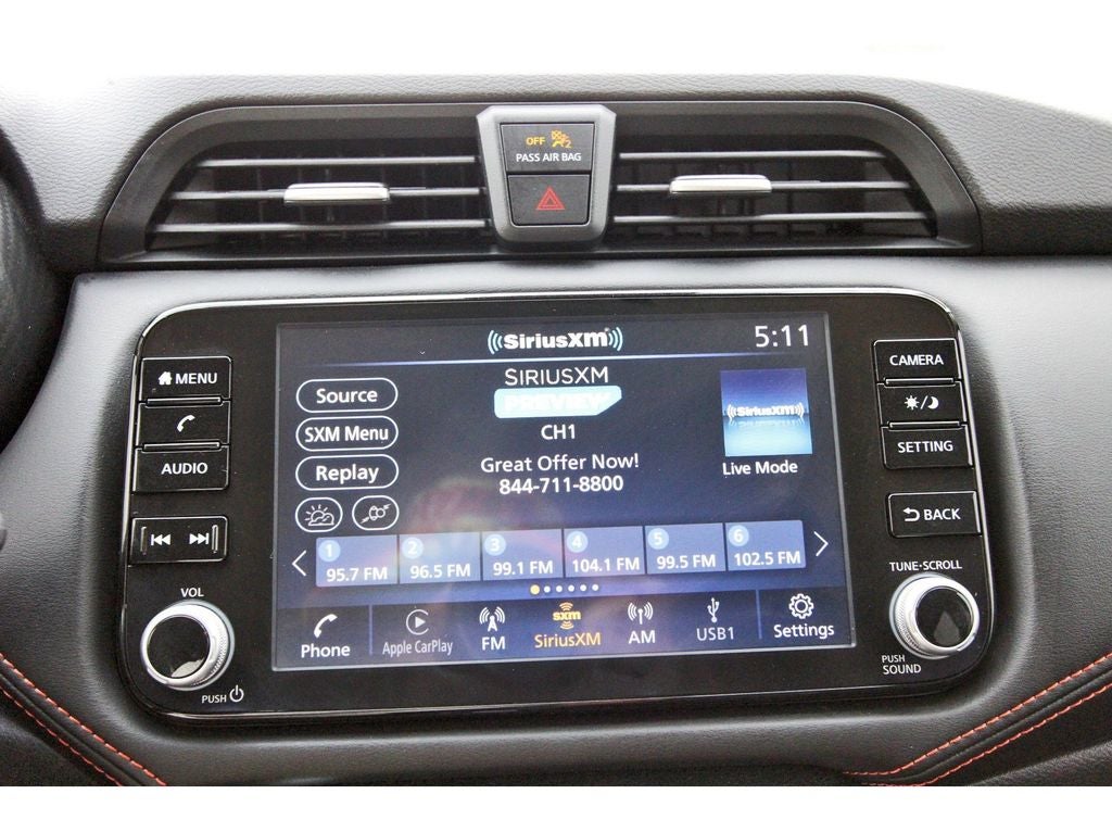 2023 Nissan Versa 1.6 SR