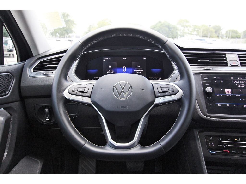 2022 Volkswagen Tiguan 2.0T SE