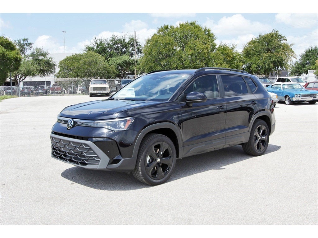 2025 Volkswagen Taos 1.5T SE Black