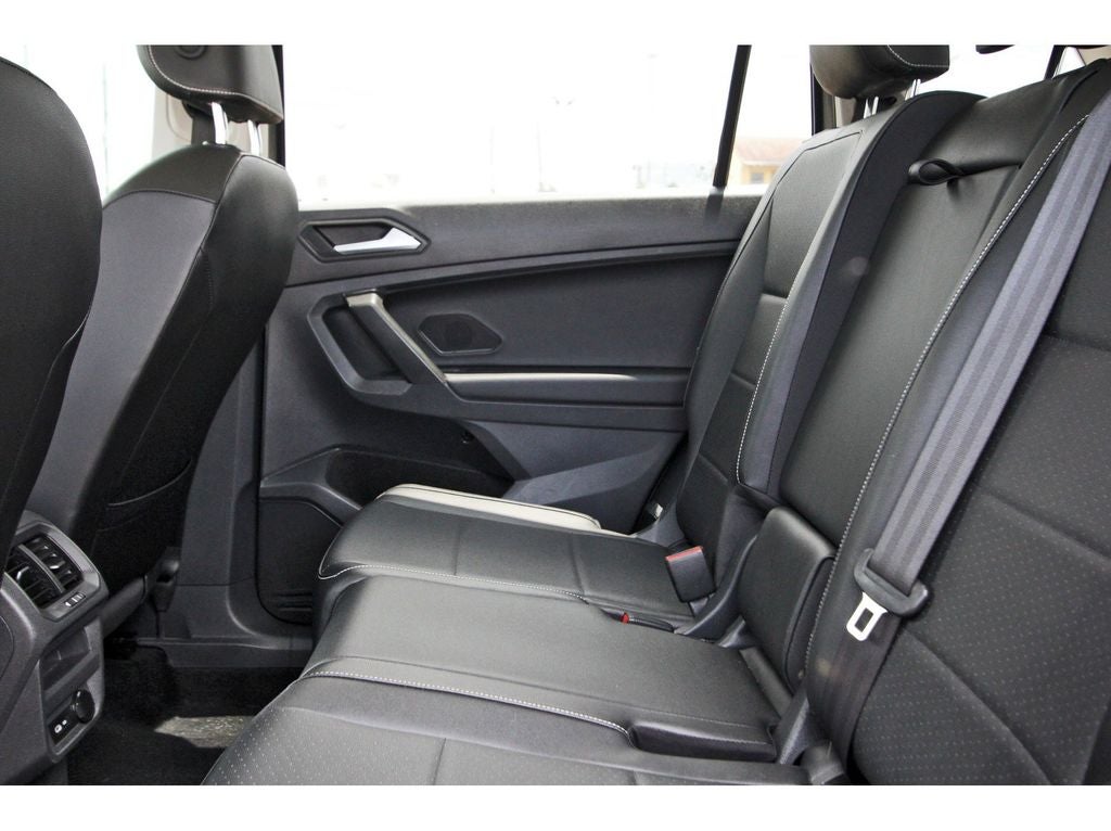 2021 Volkswagen Tiguan 2.0T SEL