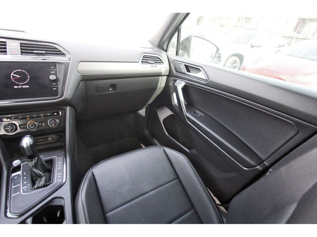 2021 Volkswagen Tiguan 2.0T SE R-Line Black