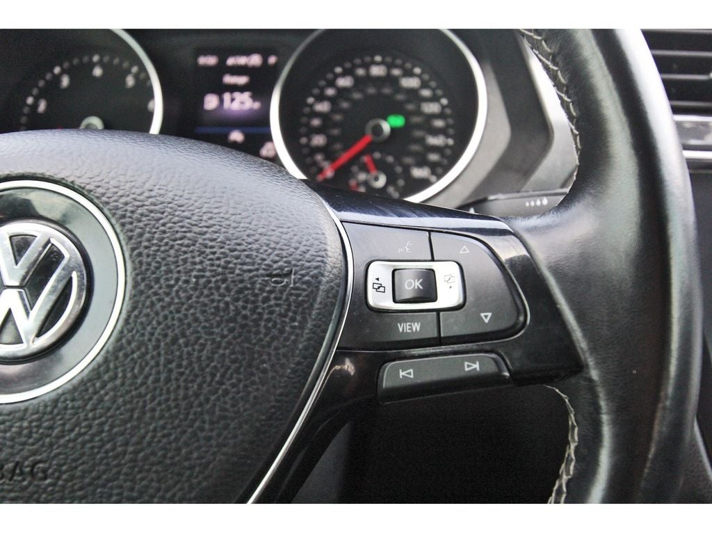 2021 Volkswagen Tiguan 2.0T SE R-Line Black