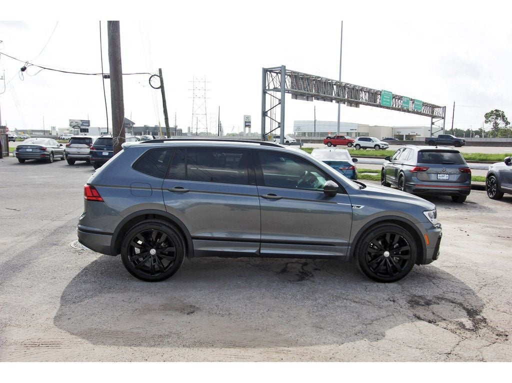 2021 Volkswagen Tiguan 2.0T SE R-Line Black