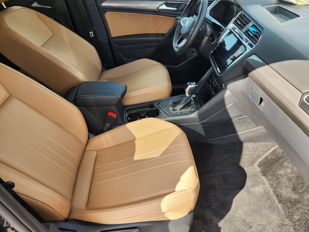 2024 Volkswagen Tiguan 2.0T Wolfsburg Edition