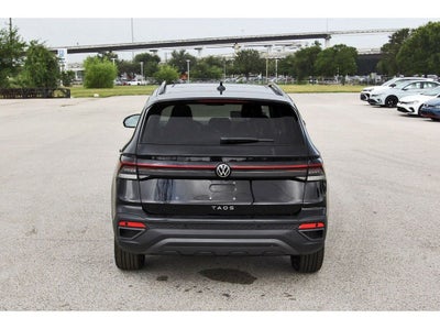 2026 Volkswagen Taos 1.5T SE Black