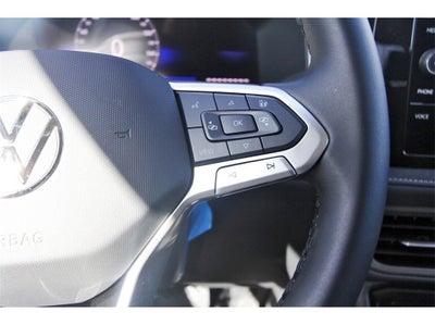 2025 Volkswagen Taos 1.5T SE Black