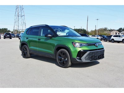 2025 Volkswagen Taos 1.5T SE Black