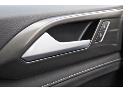 2025 Volkswagen Taos 1.5T SE Black