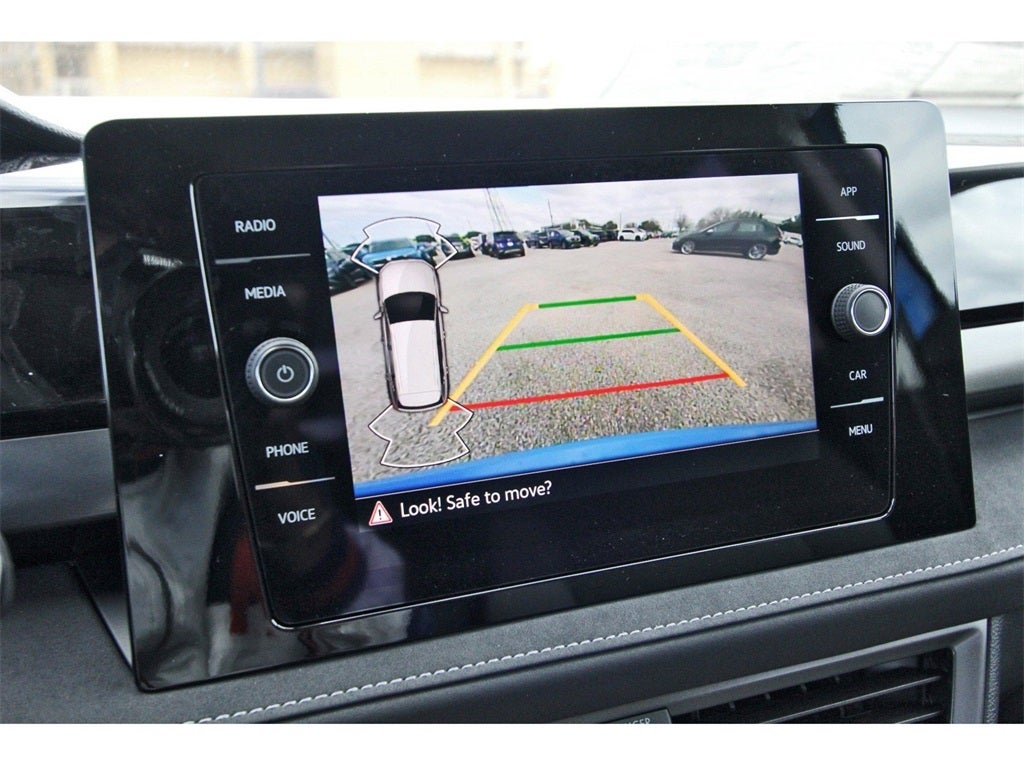 2025 Volkswagen Taos 1.5T SE Black